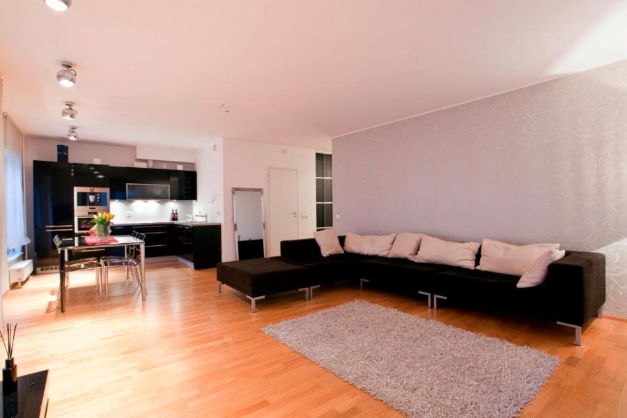 Tatari Apartment Tallinn Oda fotoğraf