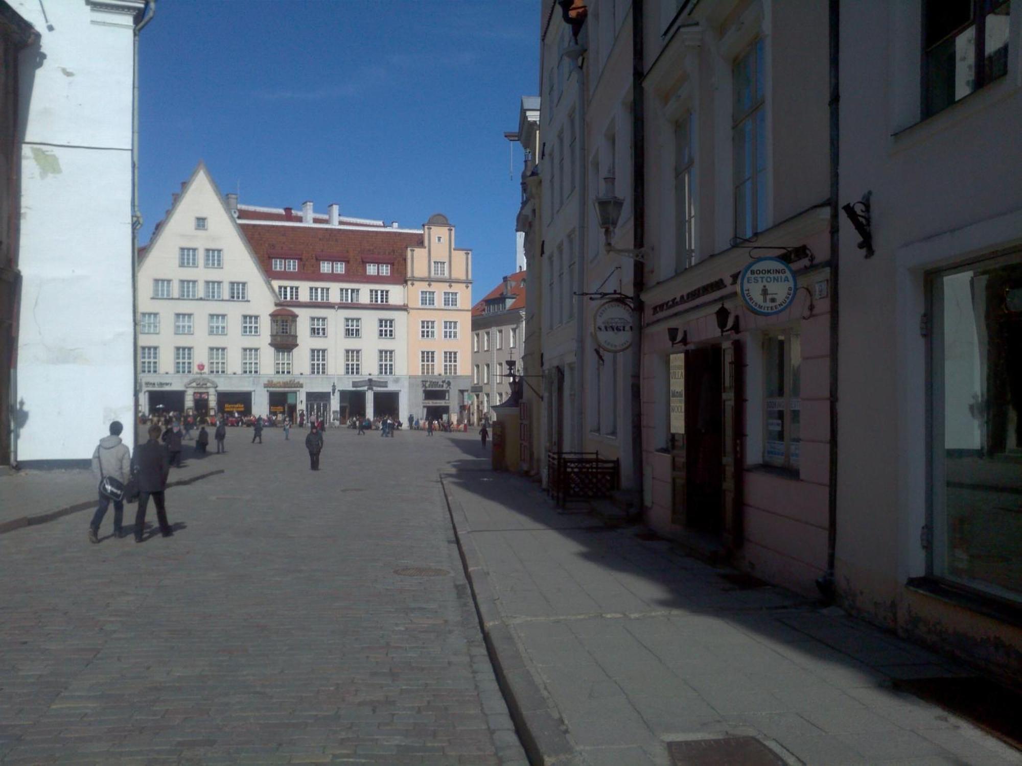 Tatari Apartment Tallinn Oda fotoğraf